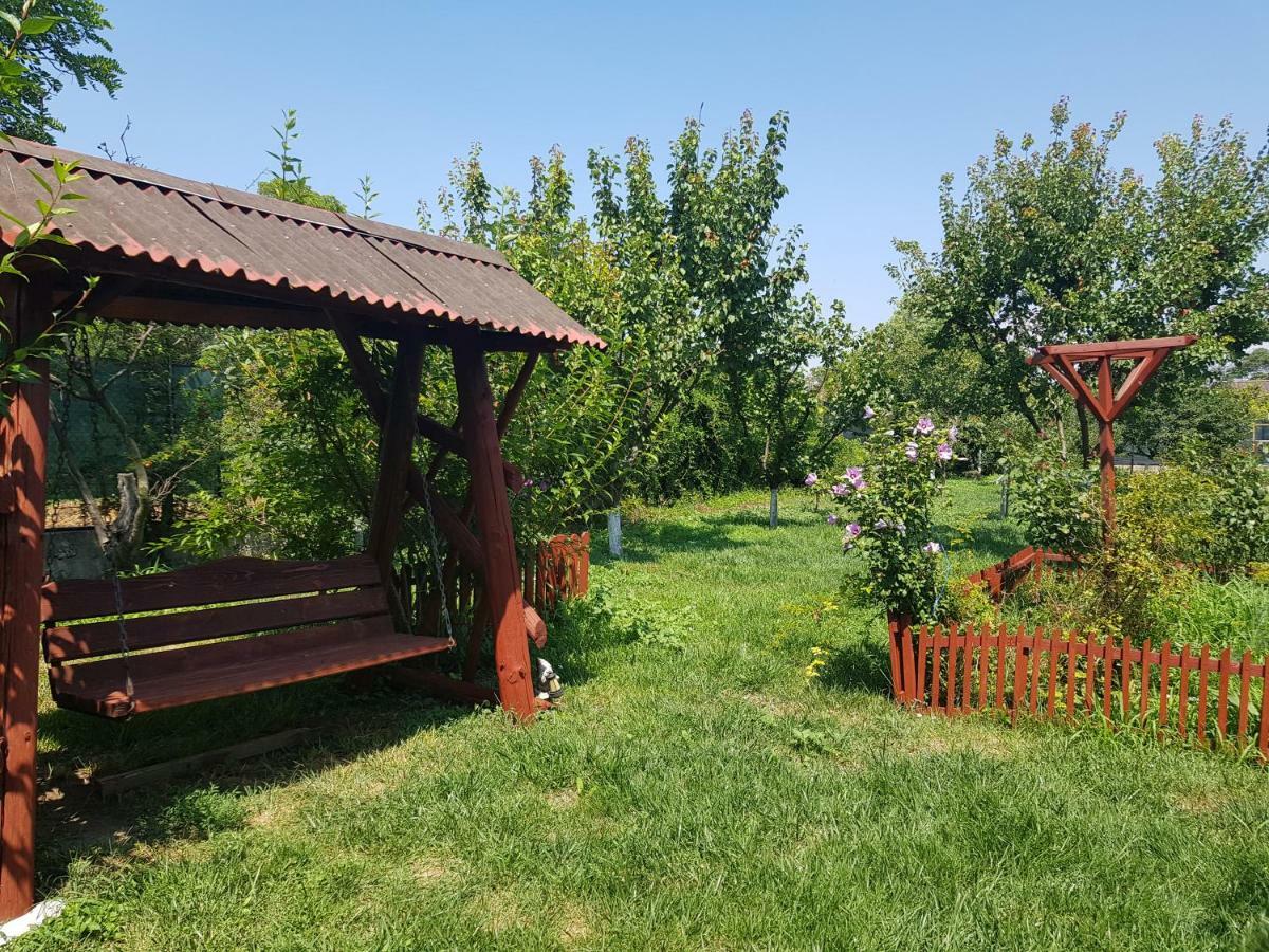 Colt De Rai Hotel Корбу Екстериор снимка